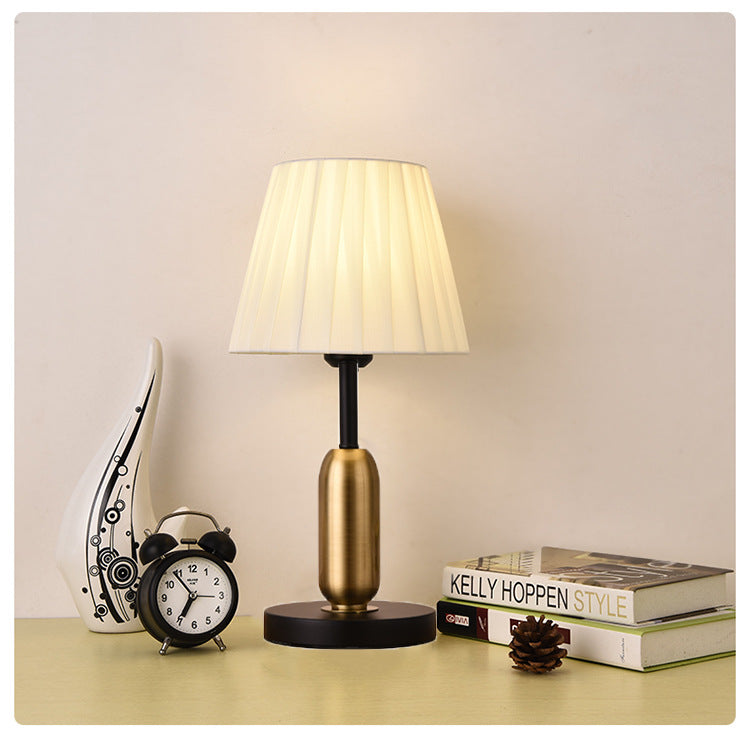 Maison European Retro Table Lamp | Touch Control Bedside Light