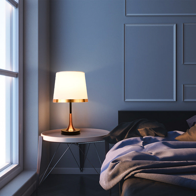 Maison European Retro Table Lamp | Touch Control Bedside Light
